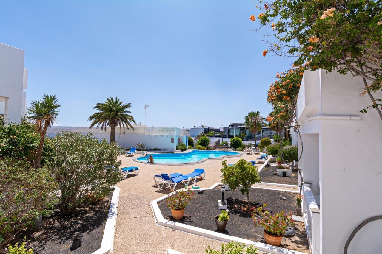 Apartment Oceanic Breeze Share Pool By Pvl Puerto del Carmen  Buitenkant foto