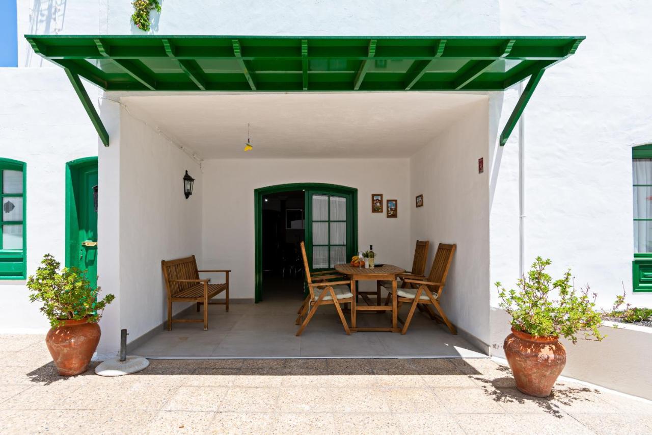 Apartment Oceanic Breeze Share Pool By Pvl Puerto del Carmen  Buitenkant foto
