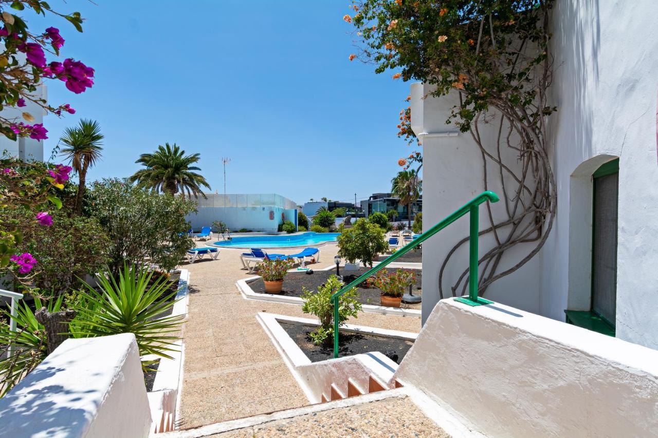 Apartment Oceanic Breeze Share Pool By Pvl Puerto del Carmen  Buitenkant foto